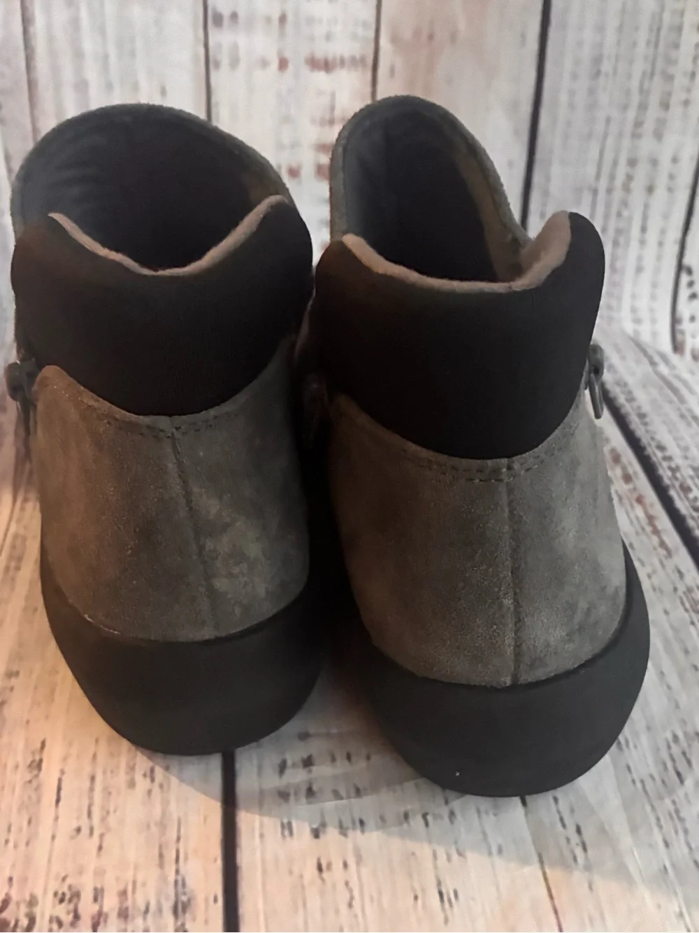 Clarks Women's Kayleigh Mid Ankle Boots Size 7.5